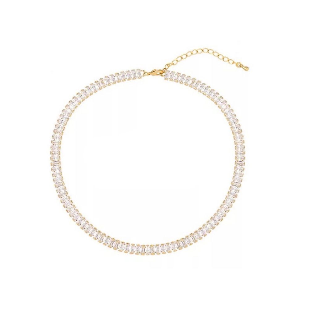 Choker style ketting geheel afgewerkt met zirkonia kristallen