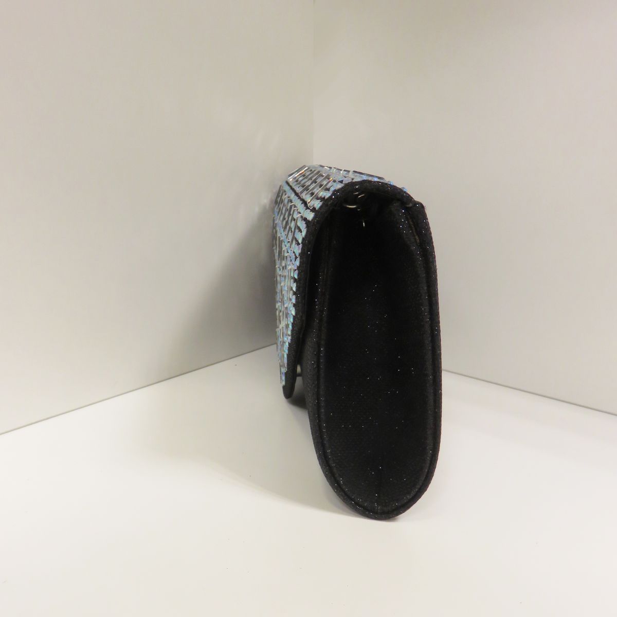 Glamour avondtasje met strass diamanten, voorkant