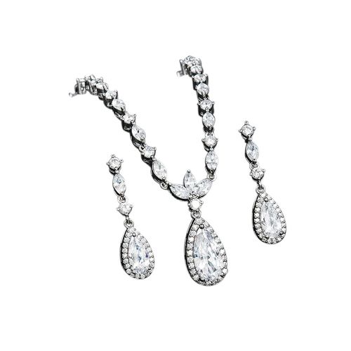 Luxe sieraden set compleet versierd met zirkonia kristallen